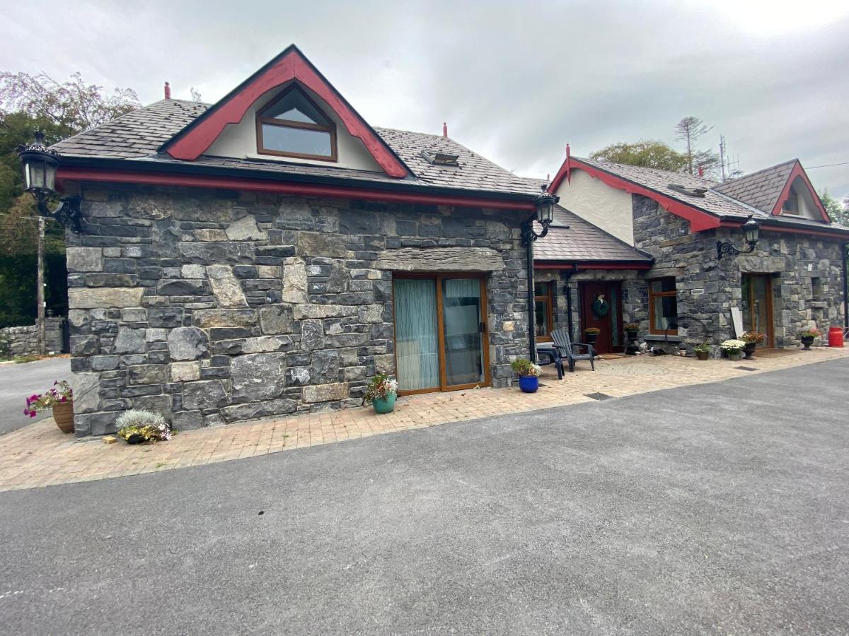 Salmon Weir Lodge Cong Exteriör bild
