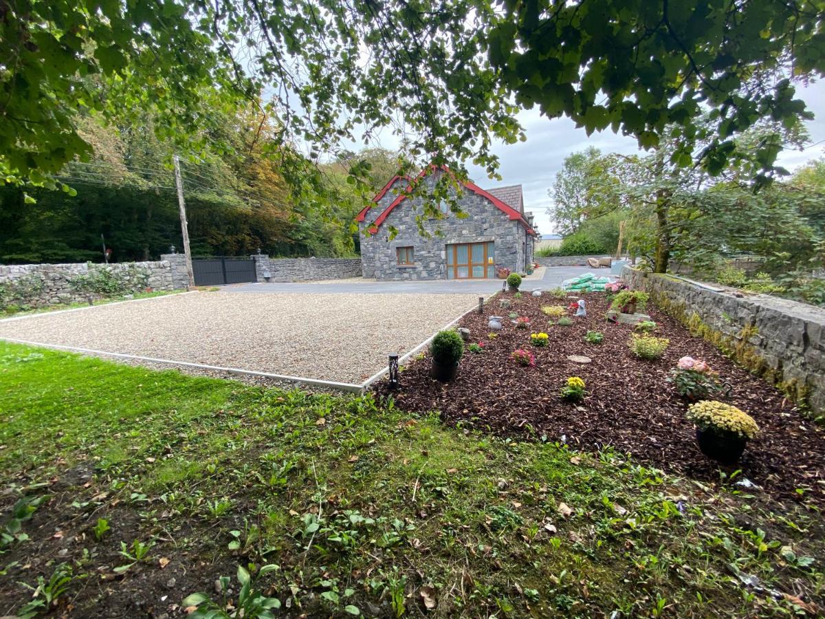 Salmon Weir Lodge Cong Exteriör bild